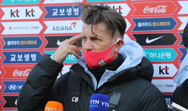 韩国女足主帅：力量速度精明 对抗中国女足的秘诀