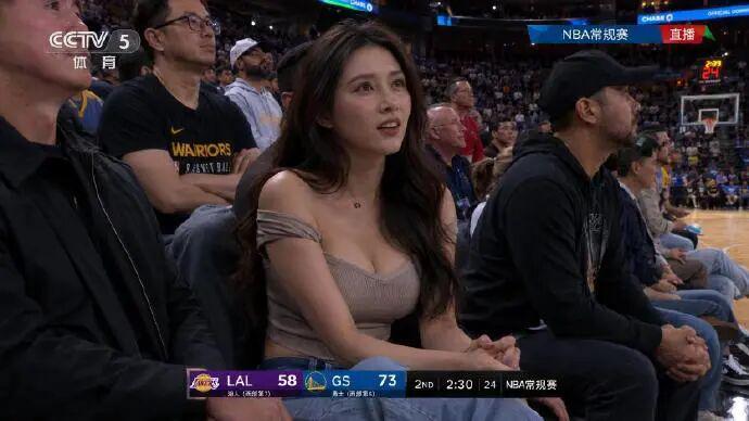 官方登录通道-这才是现场摄影师该干的事！
