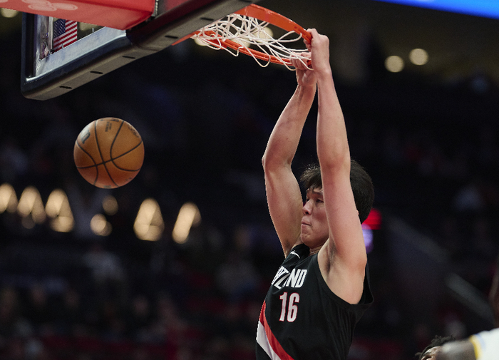 官方登录通道-杨瀚森回国专访：不满新秀赛季，NBA简洁高效，抓紧调状态尽份力|国家队|波特兰开拓者队|杨翰森|篮球|世预赛_新浪体育_新浪新闻